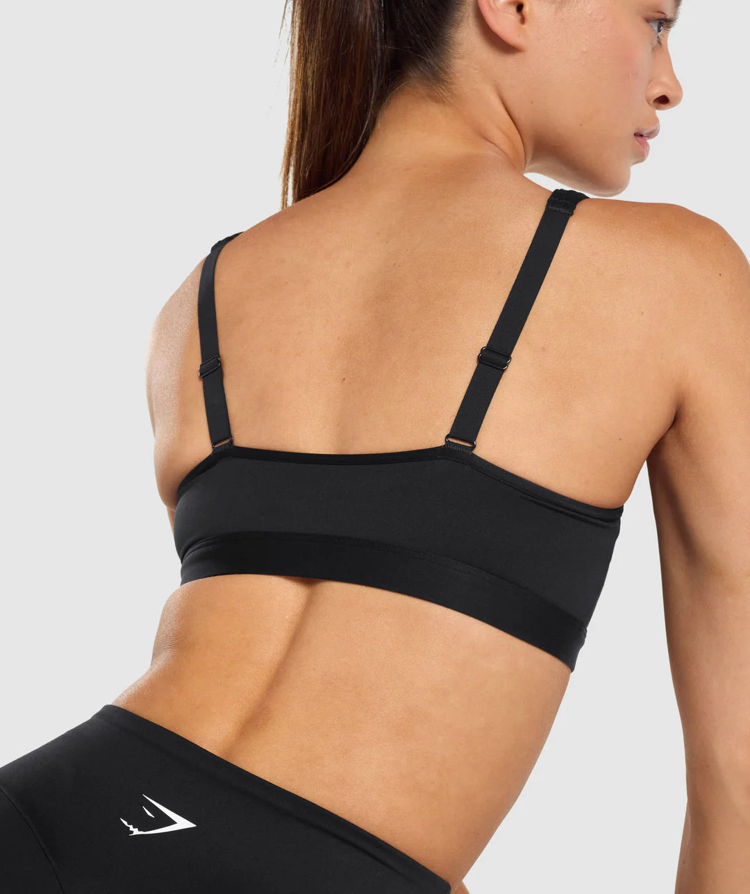 B1A6Q - Scoop Neck Sports Bra