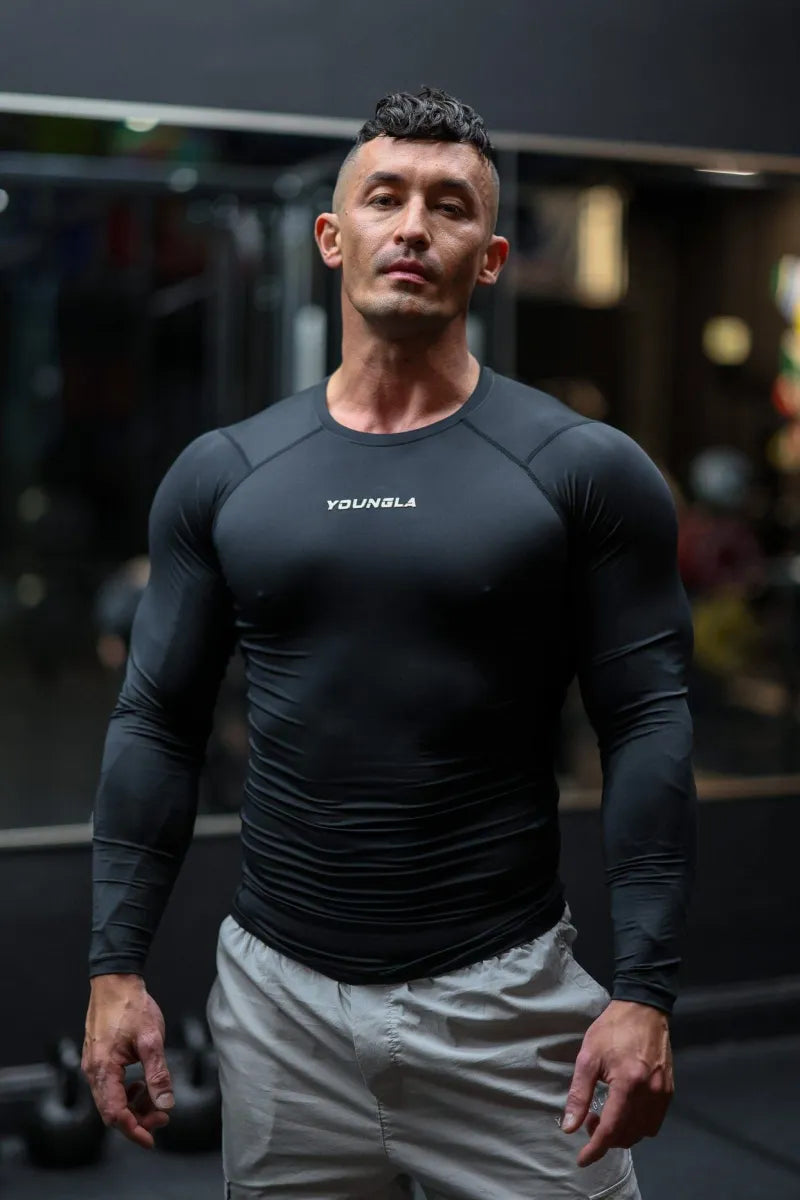 830 - FlexFit Compression Longsleeves