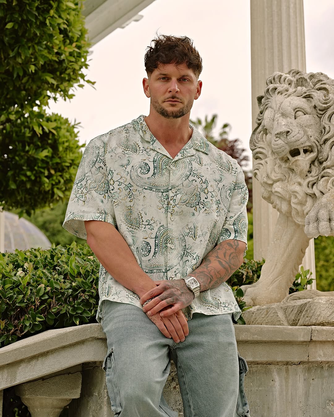 4093 - Mosaic Linen Button-Ups