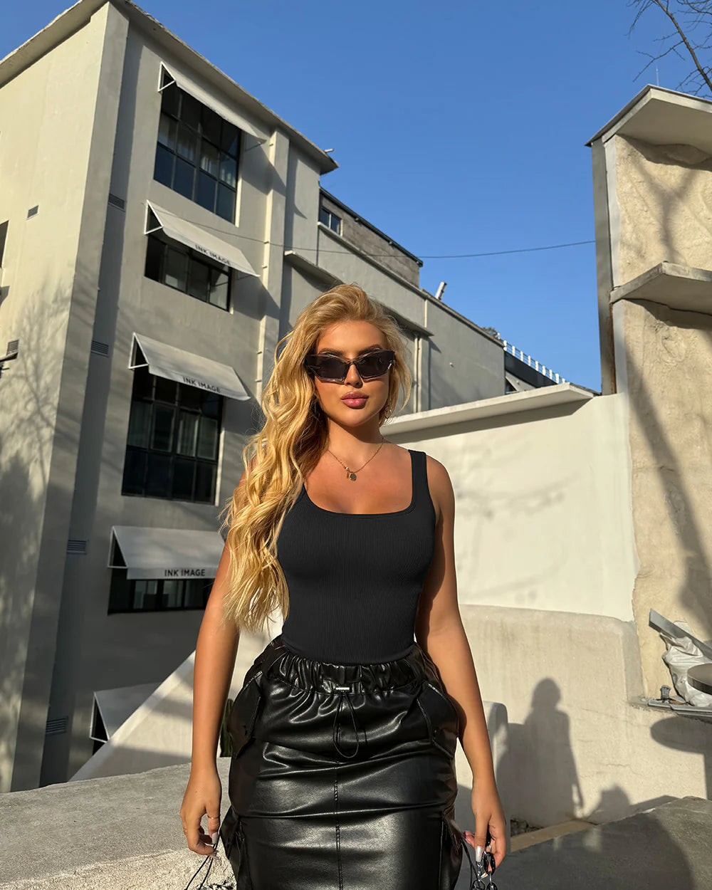 OQ300 - Sleeveless Square Neck Thongs Bodysuits