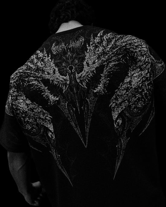 BD101 - Blood Wyvern Oversized T-shirt