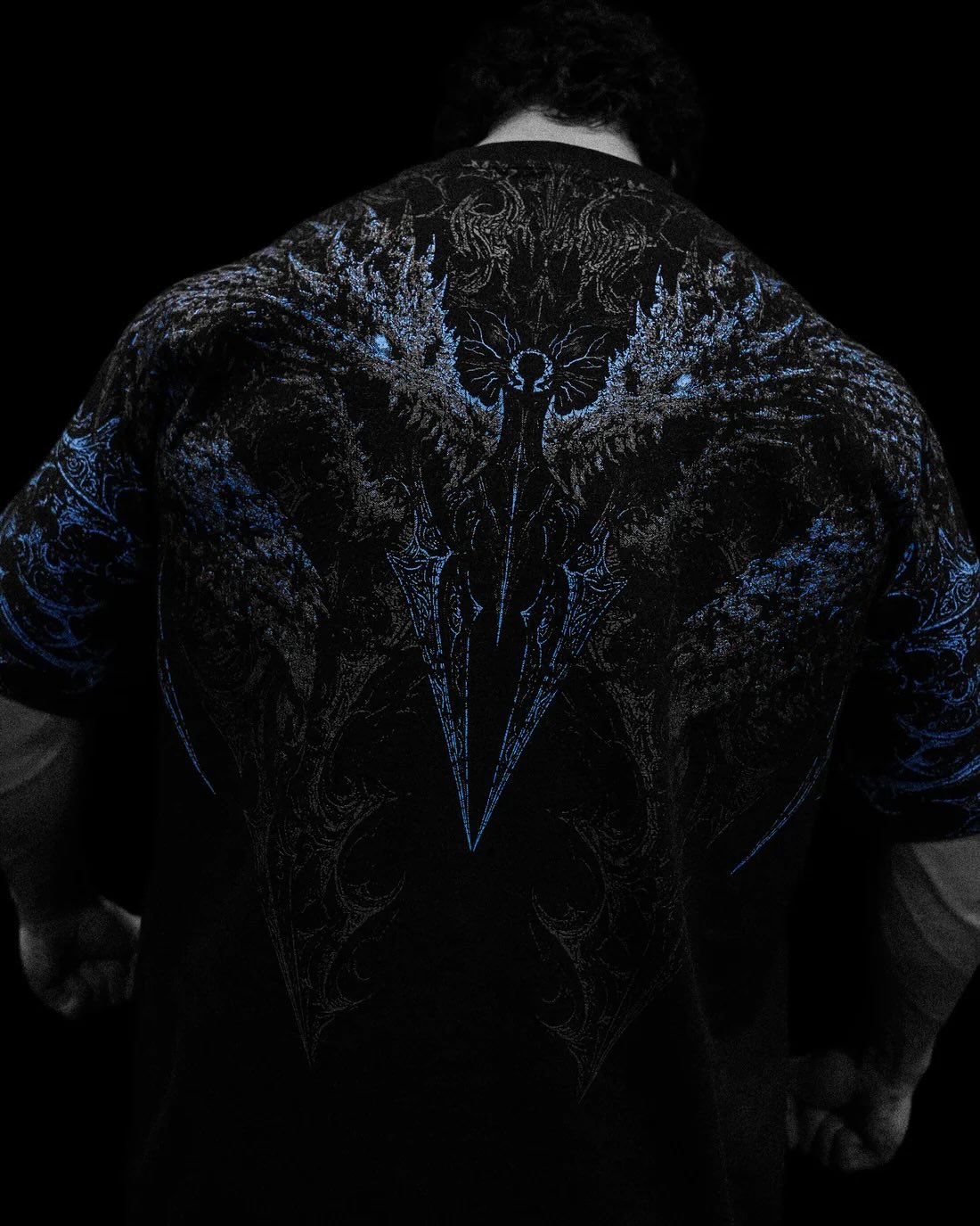 BD101 - Blood Wyvern Oversized T-shirt