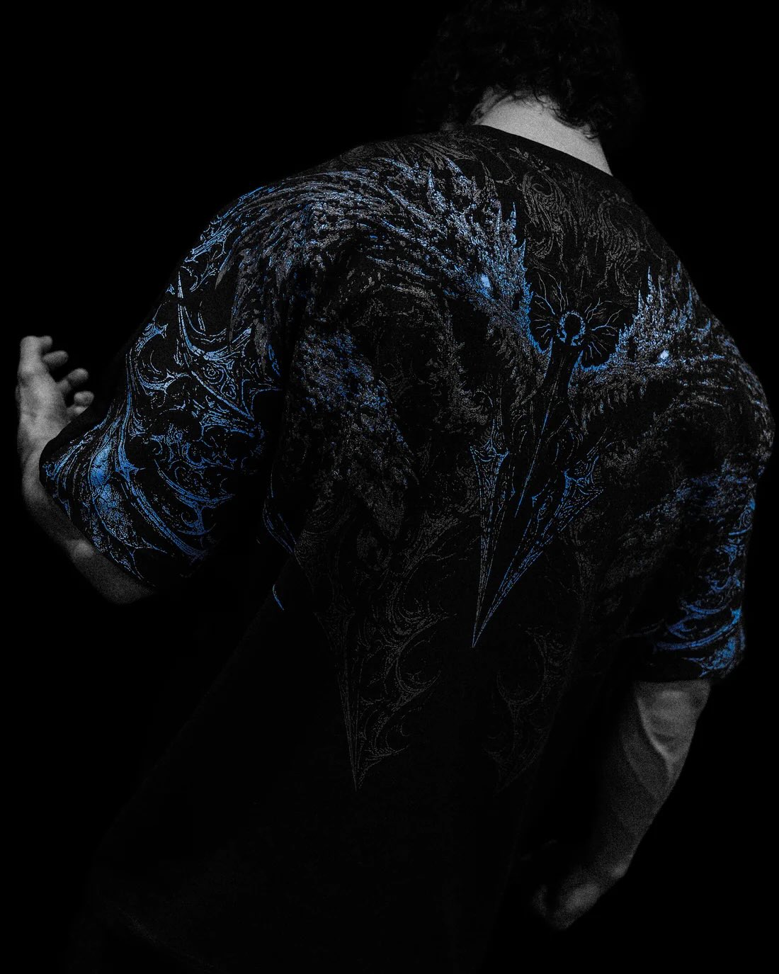BD101 - Blood Wyvern Oversized T-shirt
